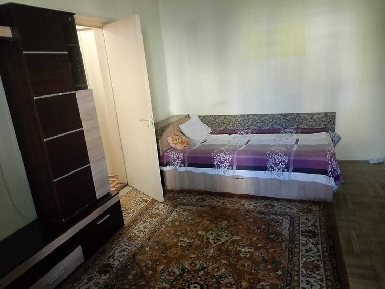 Apartament cu 2 camere nedecomandat în Central