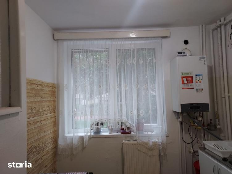 Apartament cu 2 camere semidecomandat în Ultracentral