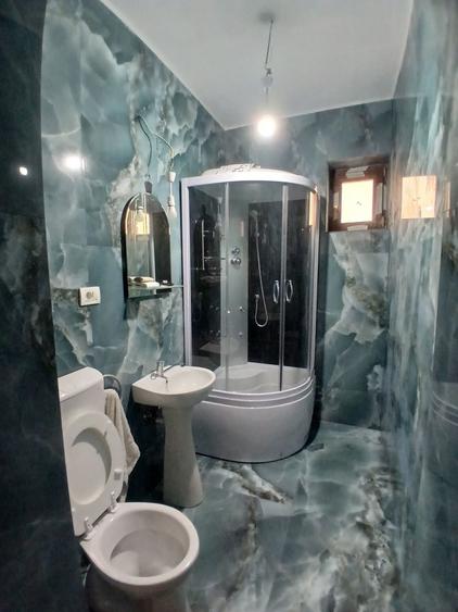 Apartament cu 3 camere semidecomandat în Ultracentral