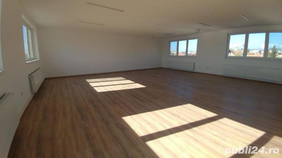 Spațiu comercial, de 400 mp, în Gheorgheni