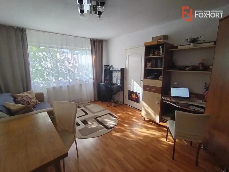 Apartament cu 2 camere semidecomandat în Șagului