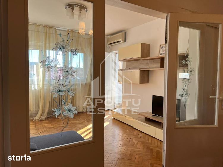 Apartament cu 4 camere în Ultracentral