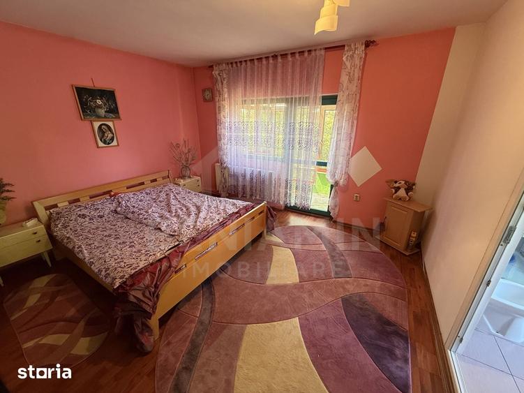 Casă cu 5 camere cu Teren 1039 Mp în Rovine