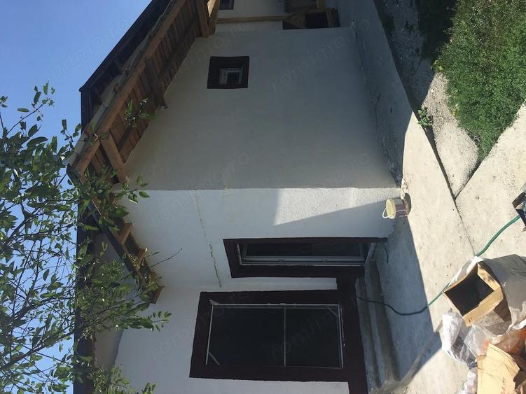 Spațiu comercial, de 300 mp, în Brăniștari