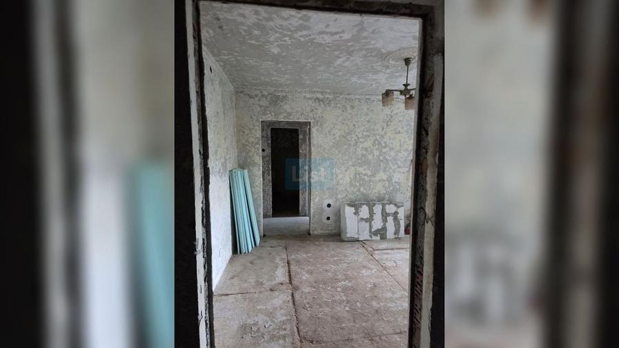 Apartament cu 3 camere decomandat în Micro 40