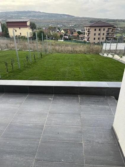 Duplex cu 4 camere cu Canalizare în Borhanci
