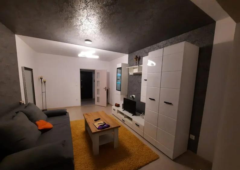 Apartament spa?ios 2 camere decomandat - PETRO?ANI - 13