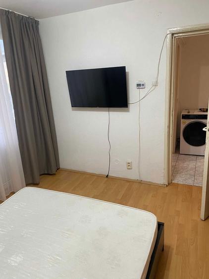 inchiriez apartament 2 camere Apartamentul este complet mobilat si utilat, gata de mutare imediata. - 5