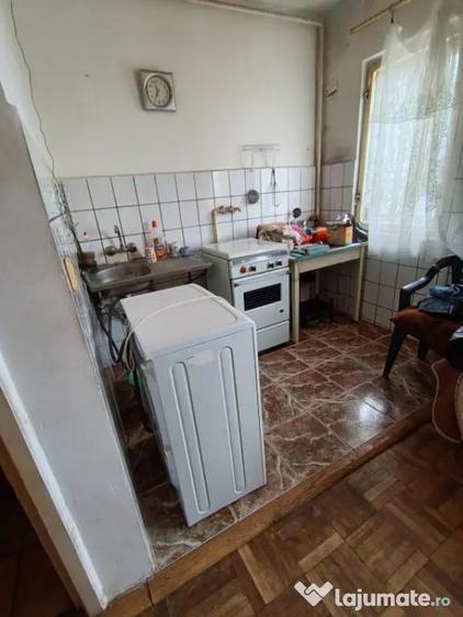 Apartament 3 camere, zona vest - 3