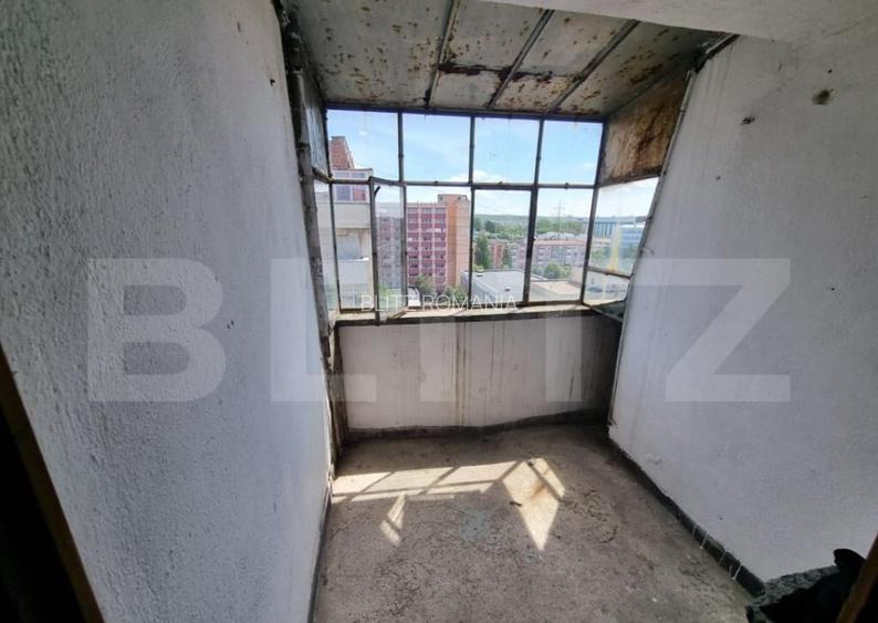 Apartament cu 4 camere, 75 mp, zona Mall Electroputere, Lapu