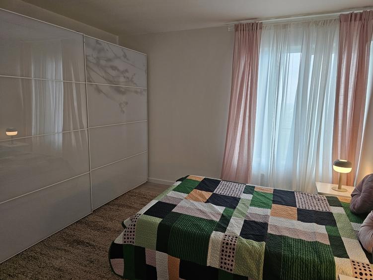 Apartament 3 camere Lux + loc de parcare in zona Mihai Bravu - 2