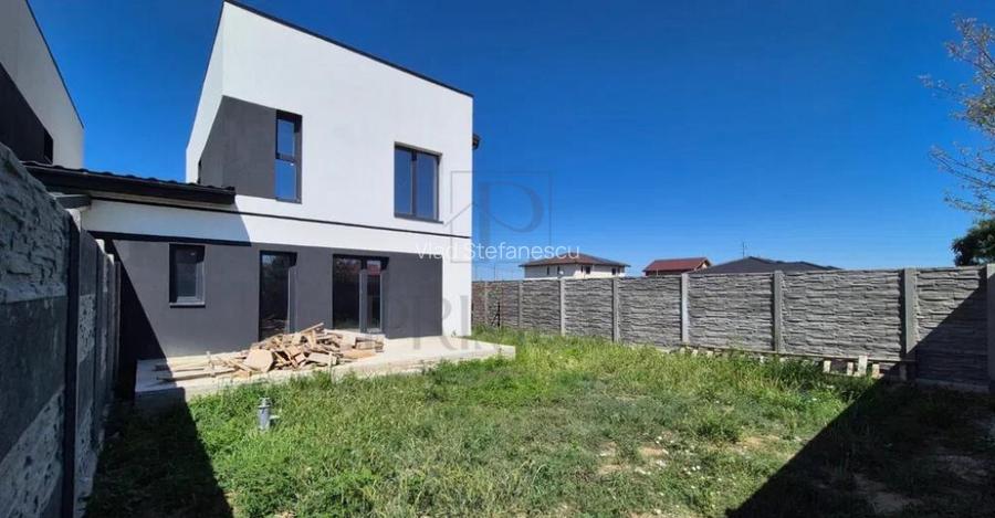 GIROC - Duplex despartit prin camera - 4 Camere - Toate util GIROC - Duplex despartit prin camera - 4 Camere - Toate util