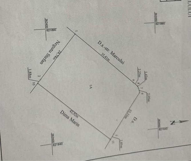Teren intravilan 2484mp pe lac - 2