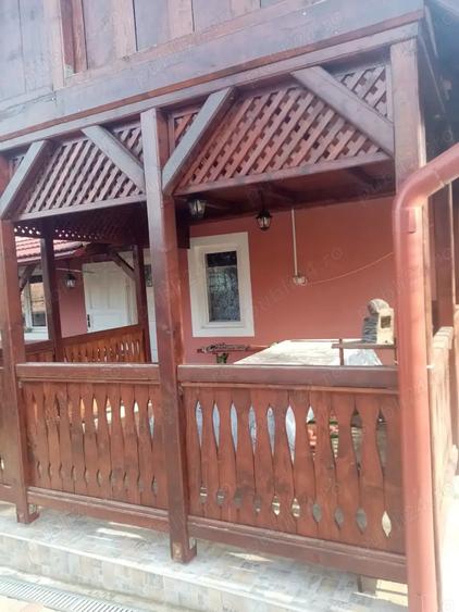 De vanzare casa cu 2 camere in satul Moisa, com.Glodeni, jud.Mures - 2