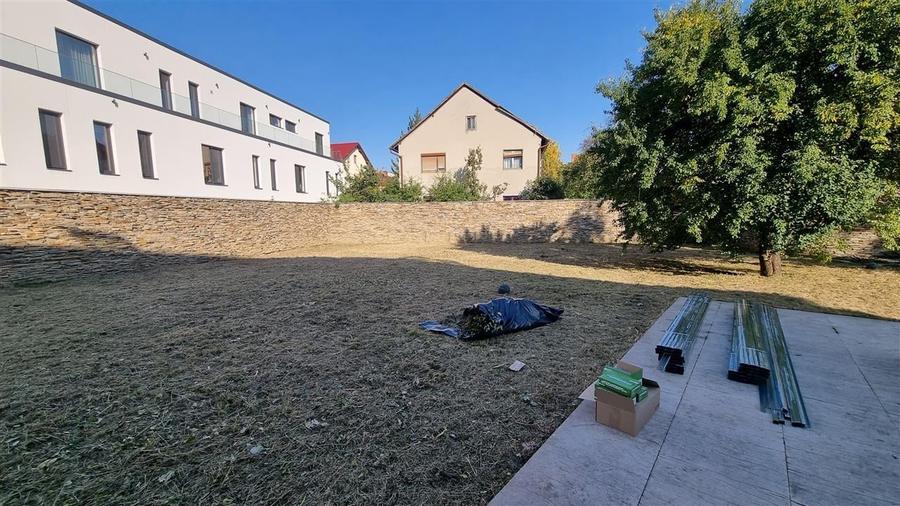 Vila - Bloc modern de 11 camere zona Centrul Civic , Onix - 40