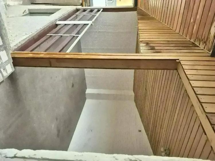 Spa?iu de inchiriat etaj 1 - aprox. 84mp - zona UTA Vlaicu - 9