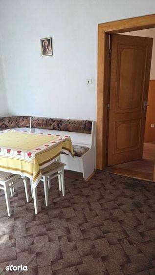 PF inchiriez APARTAMENT la casa, central - 2