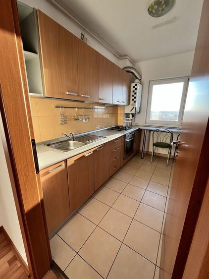 Inchiriez apartament 2 camere Confort City - 1
