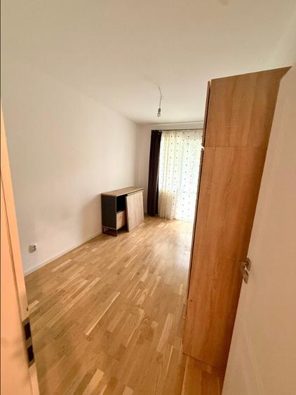 Apartament 2 camere, decomandat - zona Grivitei - 1