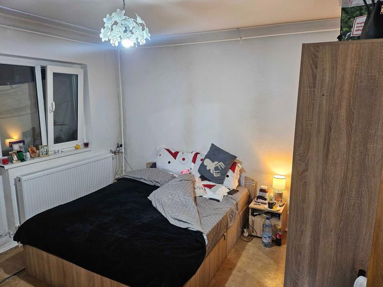 Apartament cu 3 camere decomandat,zona apusului sector 6. - 4