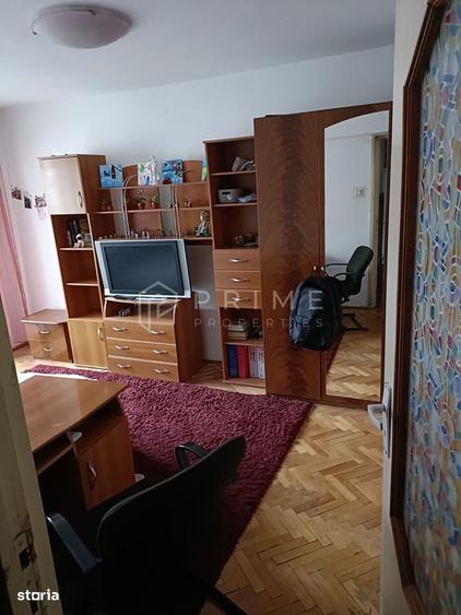 Apartament 2 camere, zona 7 Noiembrie, langa UMFST - 5