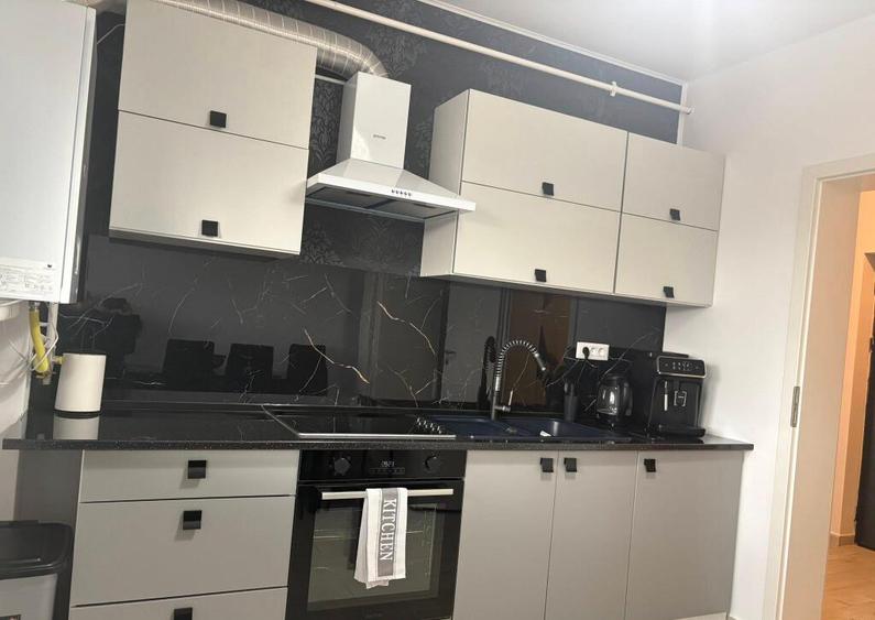 Apartament de 2 camere zona SANPETRU, - 1