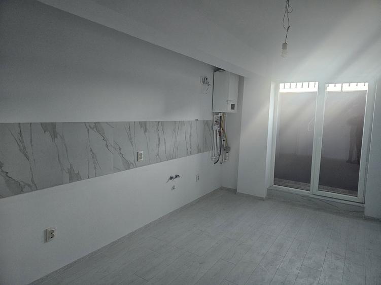 Vind apartament Otopeni Bloc nou si parcare - 2