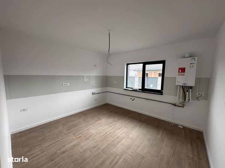 Casa pe parter cu incalzire in pardoseala si tripan - 7