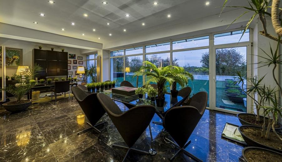 Un Domeniu Unic Lângă București. Luxul Pe Un Singur Nivel: Vilă De Vânzare - 43