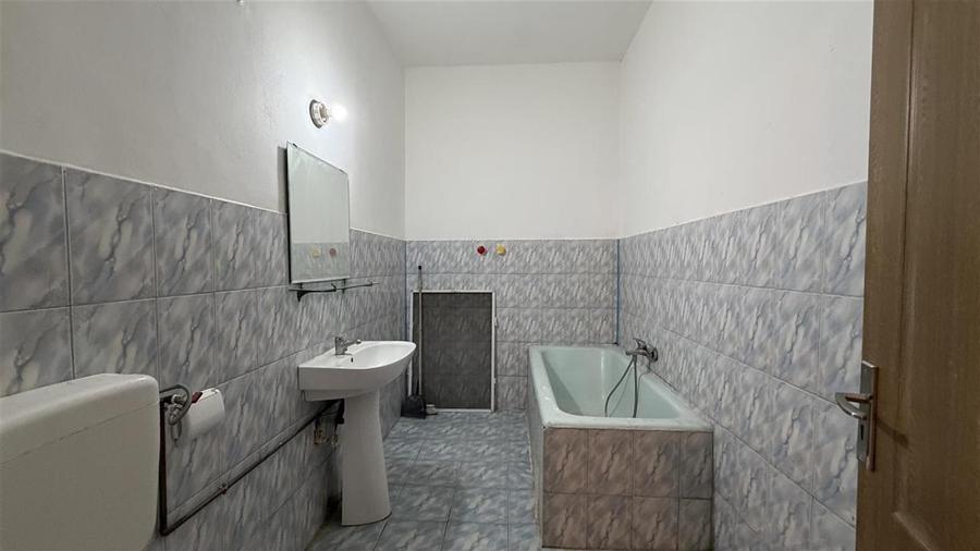 GARSONIERA SPATIOASA CU PARCARE SI BOXA - STEFAN CEL MARE - 3/3 - BLOC 1957 - 16