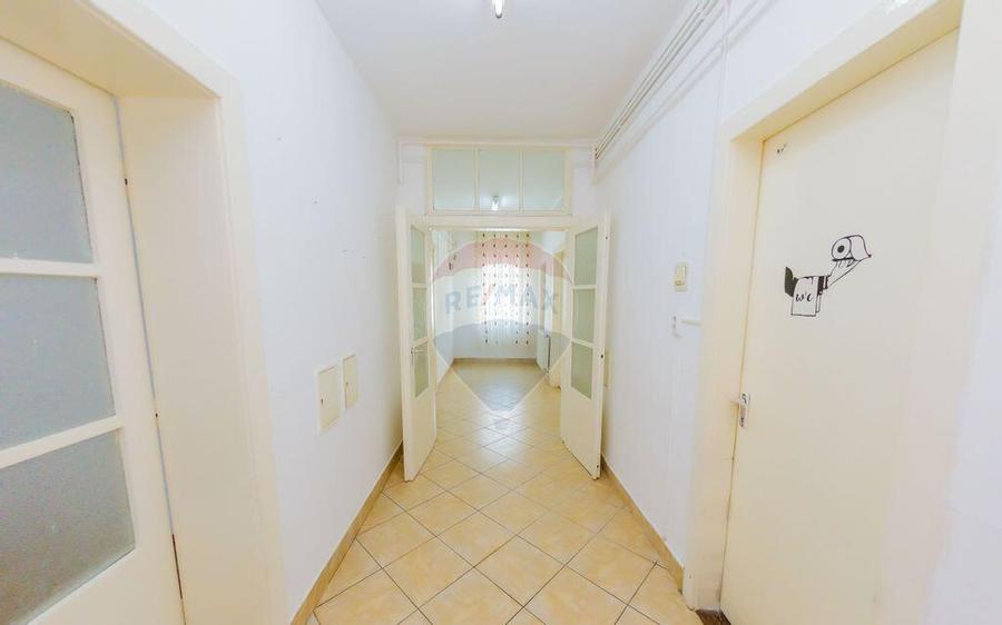 Proprietate reziden?iala de vanzare Strada 9 Mai - 10