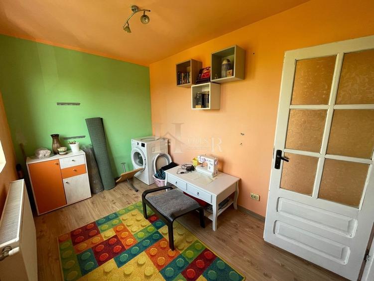 4 camere aproape de Spitalul Judetean. Etaj intermediar. Centrala proprie - 6