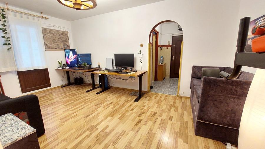 METROU 1 Decembrie la 800m, bloc stradal, reabilitat. - 12