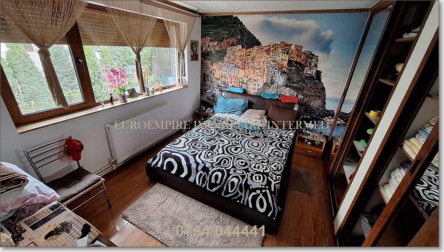 Vila+casa de vanzare zona Km 5 - 24