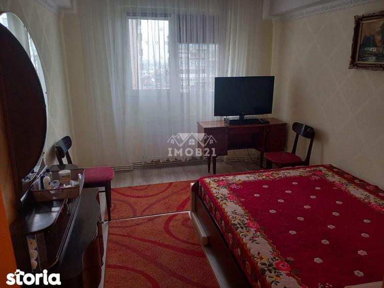 Vanzare apartament 4 camere, cu vedere panoramica, in zona Eroilor Plo - 17