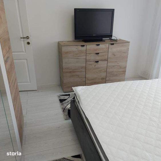 Inchiriez apartament cu 2 camere,decomandat - 8