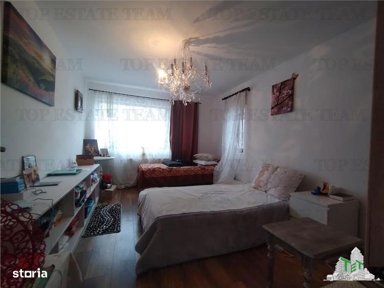 Casa spatioasa cu gradina, cartier Green City, comuna 1 Decembrie - 4