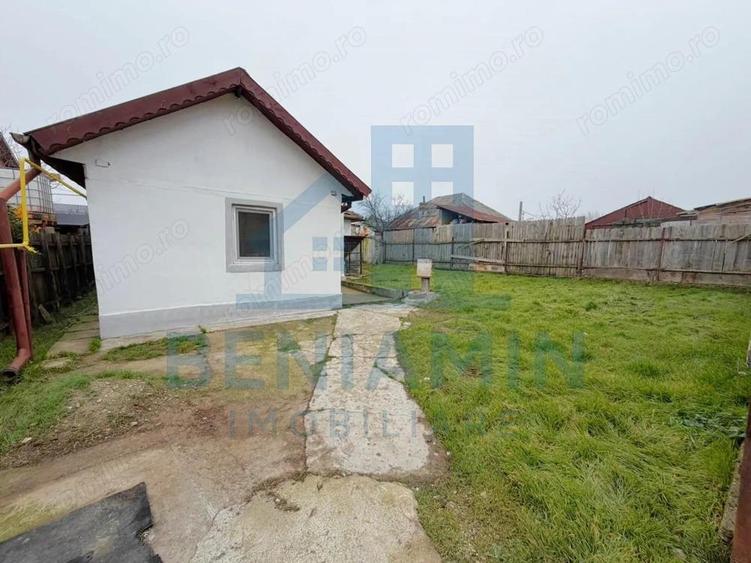 Casa 3 camere-Teren 300mp-Centrala termica-Libera-Zona Brestei - 7