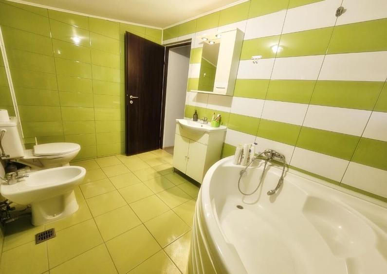 Casa mare pentru 2 familii|locatie buna - 2