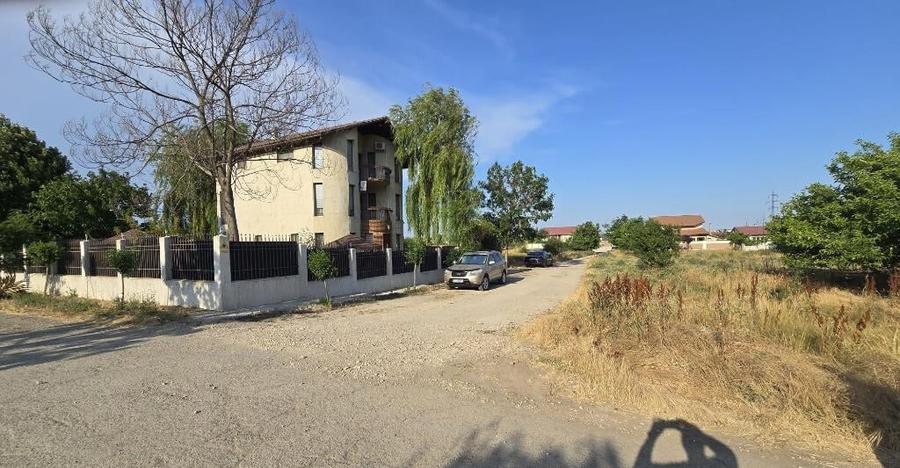 Valu Lui Train teren 407 mp intravilan - 4