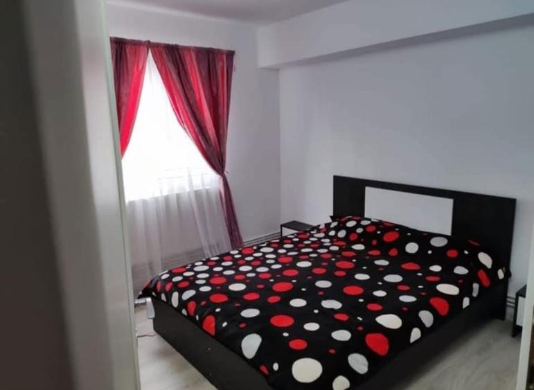 Apartament 3 camere inchiriat - Stadion - 1