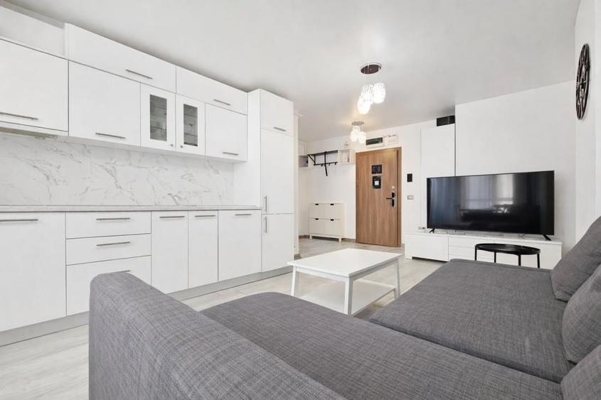 Apartament cu 2 camere decomandat, mobilat în Mamaia-Sat