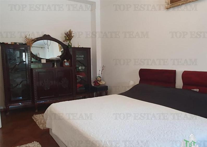 Spatiu extins central Liceul Mircea si Mare Constanta - 12