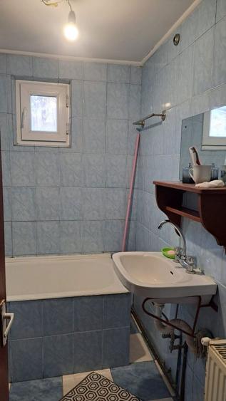 Inchiriez garsoniera 40 mp la curte. - 6