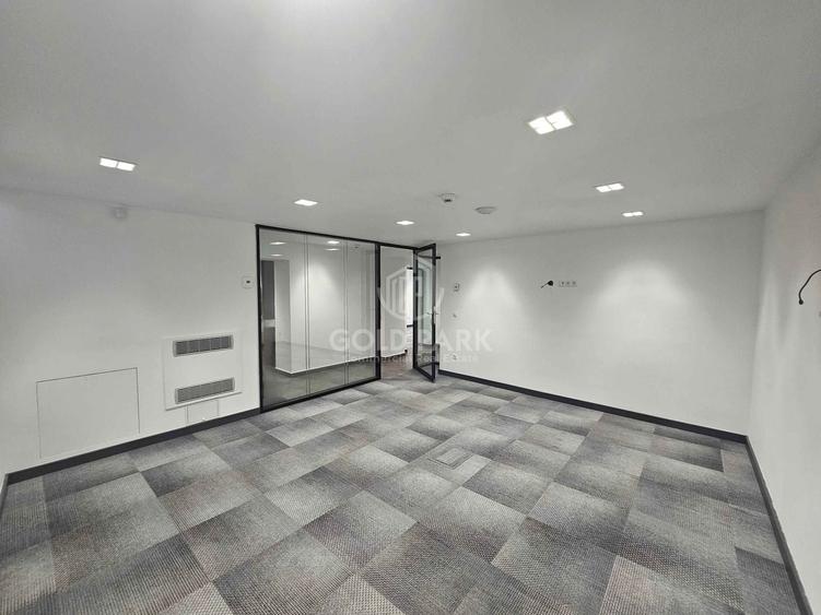 Cladire de Birouri - Zona Centrala - Terase / Locuri de Parcare - 6