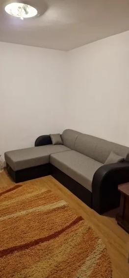 Garsoniera, etajul 1/5, zona Nicolina - 1