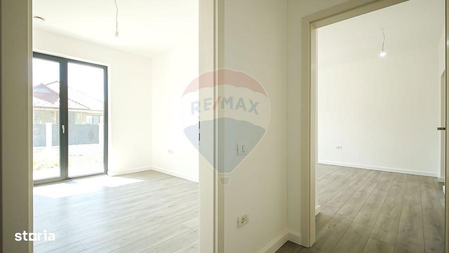 Casa cu 5 camere de vanzare - 9