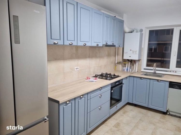 Apartament de inchiriat cu 2 camere decomandate Subcetate, zona Br - 3