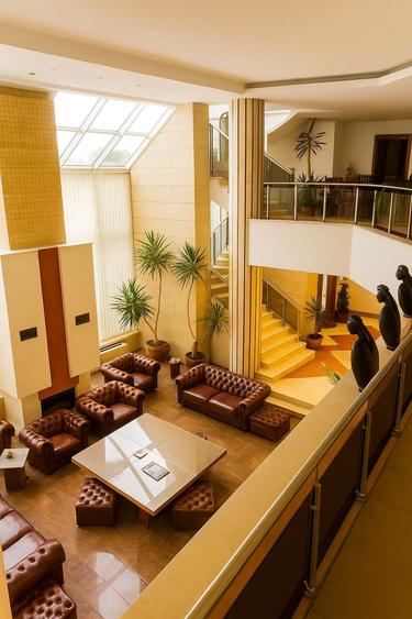 VILA CU PONTON LA LAC, PISCINA IDEALA PENTRU AFACERE sau LOCUIT - 29