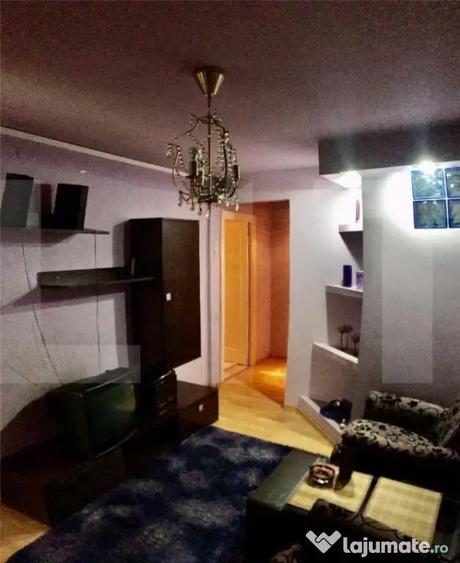 Apartament 3 camere, 46,88 mp, Central - 1